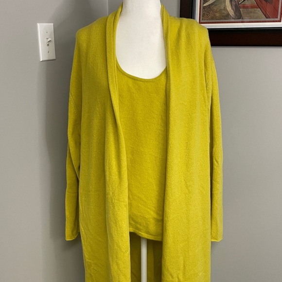 Neiman Marcus Chartreuse Green Yellow Long Lined Cardigan and tank Plus 3X Set - Picture 2 of 7